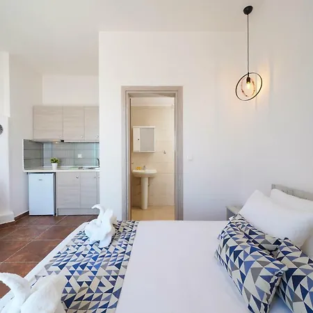 Endless View Отель Лименария